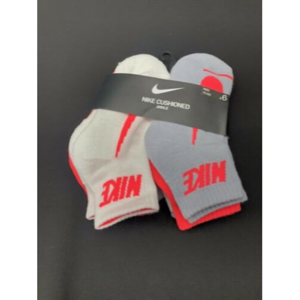 Nike Cushioned ankle socks 6 pair 4-5